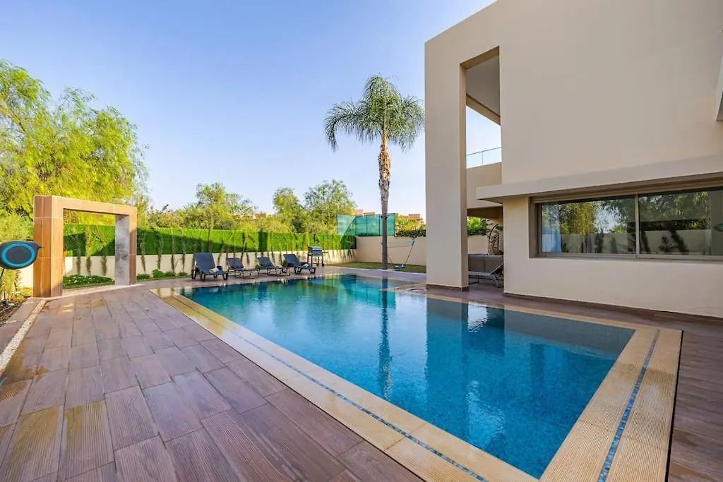 Villa De Luxe Avec Piscine Chauffee Et Vue Sur Le Golf - Marrakech Prestigia Marakeş